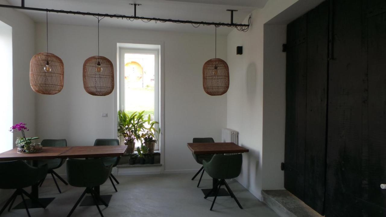 Sotto La Vigna Charm Stay Adults Only Vacation Suite Montegrosso d'Asti Exterior photo